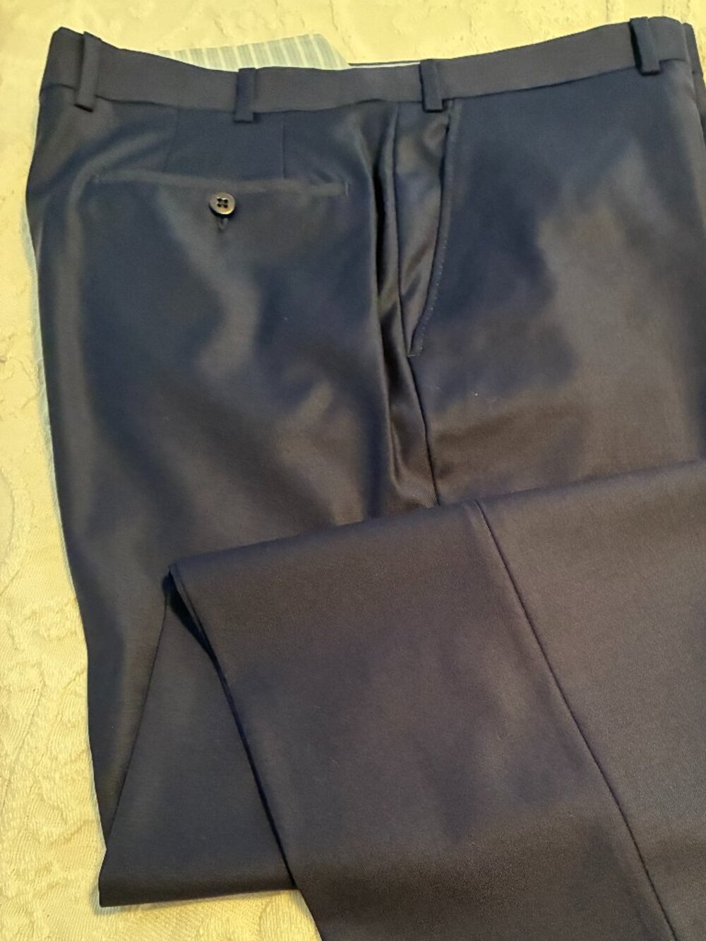 Pants. Sz 34 x 28. Dark Navy Blue. 100% Wool Super 120s Made in Italy.